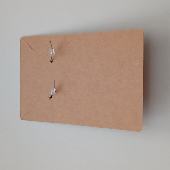 Fashion Jewelry Turquoise Oval Earrings - Picture 3 of 3